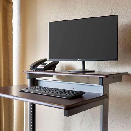 Quality Inn Valley - West Point Bagian luar foto