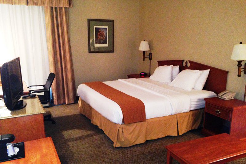 Quality Inn Valley - West Point Bagian luar foto